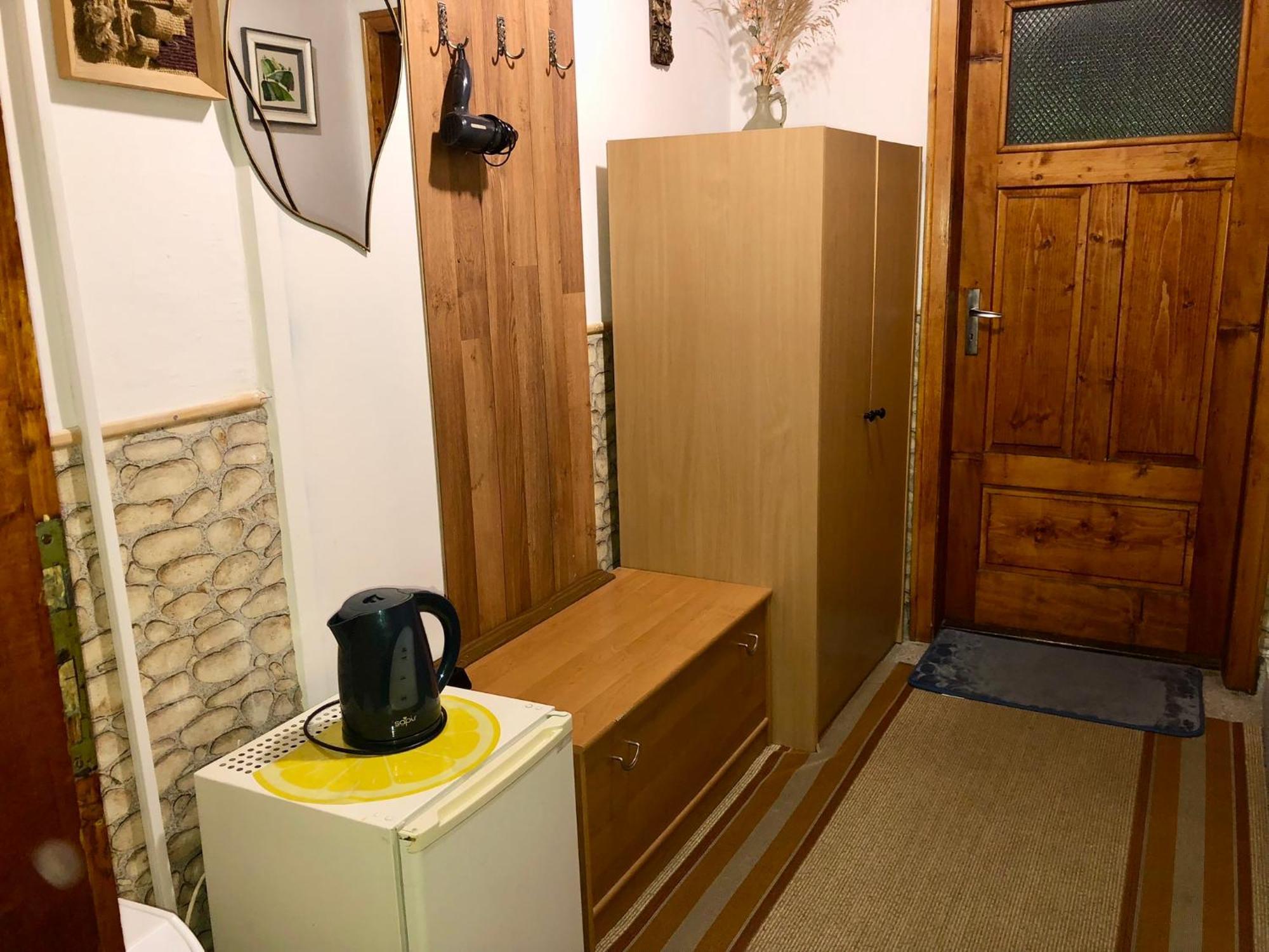 Niya Guest House Beli Iskăr Exterior foto